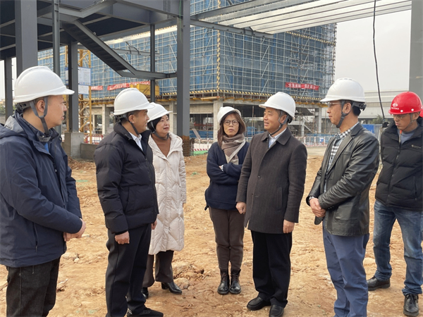 任建平一行赴老鄰居智慧云倉冷鏈物流中心開展節前安全檢查及項目建設調研